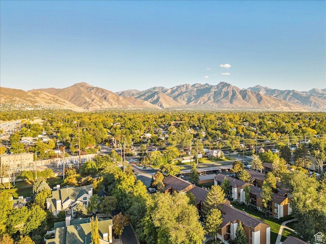 view of mountain feature featuring a residential view