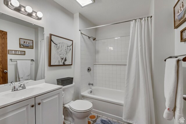 1224 S 760 W, Provo, UT 84601 - full bath featuring shower / tub combo with curtain, vanity, and toilet