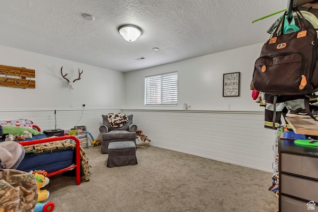1224 S 760 W, Provo, UT 84601 - bedroom featuring a textured ceiling, visible vents, wainscoting, and carpet