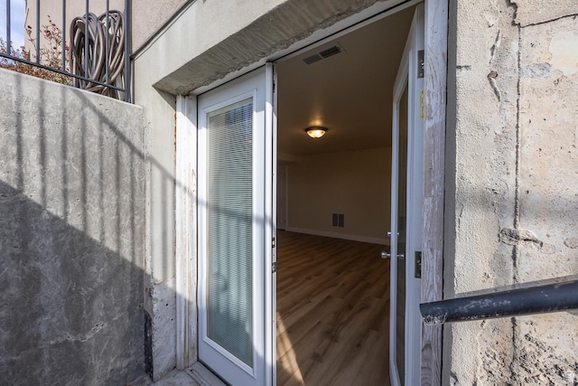 view of property entrance