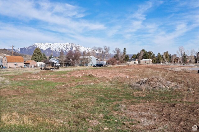 4475 N Heather Meadows Dr Unit 2, Peterson, UT 84050