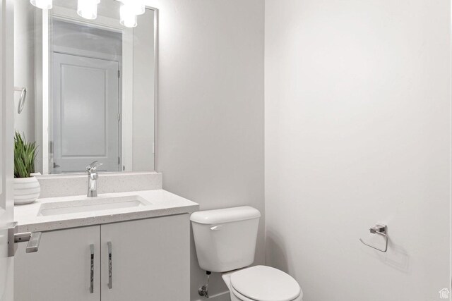 4582 S Sophia Ln, Washington, UT 84780 - bathroom with vanity and toilet