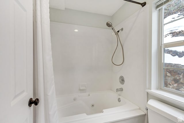3895 S Grindstone Dr, Springville, UT 84663 - full bathroom featuring toilet and shower / bath combination with curtain