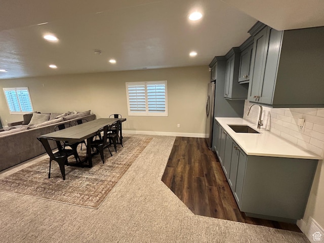 10124 S Autumn Breeze Ln W, South Jordan, UT 84009 - dining space with dark wood-style flooring, baseboards, and recessed lighting