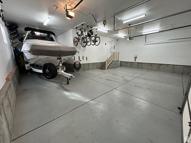 10124 S Autumn Breeze Ln W, South Jordan, UT 84009 - garage with a garage door opener