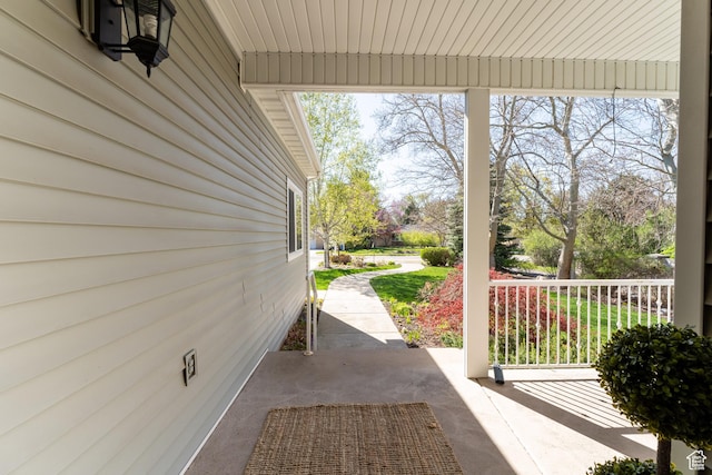 6041 S 2230 E, Holladay, UT 84121 - view of patio / terrace