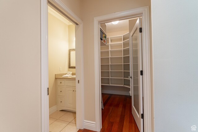 6041 S 2230 E, Holladay, UT 84121 - corridor with light wood-style floors