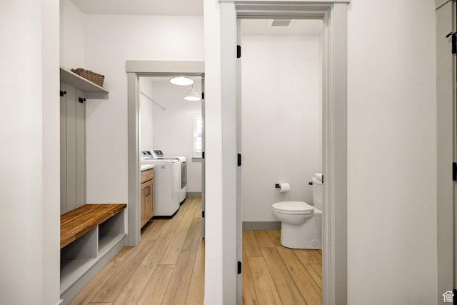 48 S 650 W, Hyrum, UT 84319 - bathroom with washing machine and clothes dryer, hardwood / wood-style flooring, toilet, and vanity
