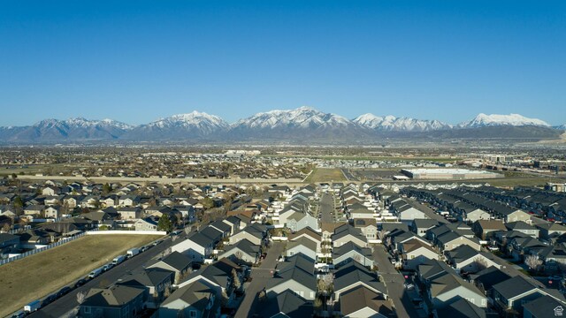 5051 W Bilston Ln S, Herriman, UT 84096 - birds eye view of property featuring a mountain view and a residential view