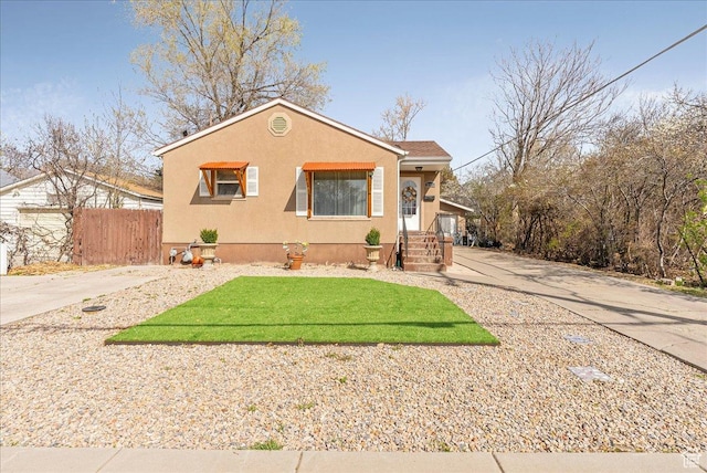 3165 S 2000 E, Millcreek, UT 84109 - bungalow-style home with fence and stucco siding
