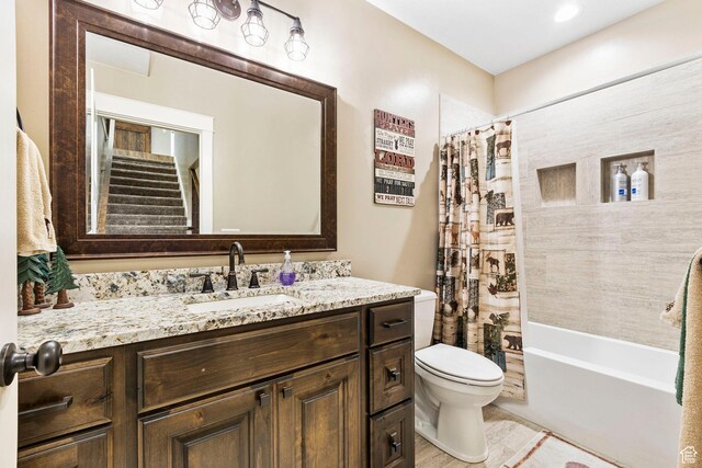 1125 S 400 E, Salem, UT 84653 - full bath featuring toilet, shower / tub combo, and vanity