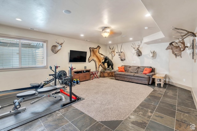 4071 S Sandpiper Ln, Saratoga Springs, UT 84045 - workout room with baseboards, visible vents, and recessed lighting