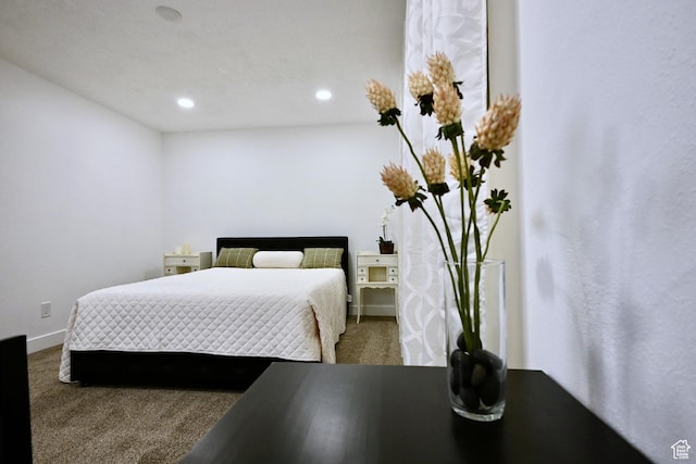 bedroom with recessed lighting, carpet flooring, and baseboards