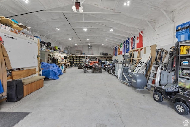 106 N Bear River Blfs, Preston, ID 83263 - view of garage