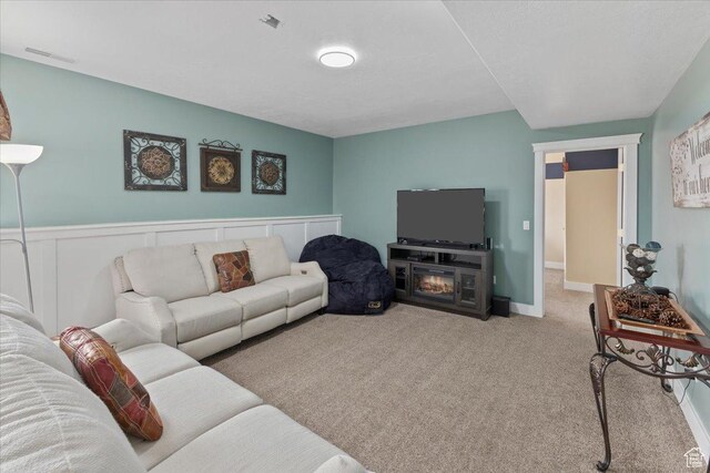 106 N Bear River Blfs, Preston, ID 83263 - view of carpeted living room