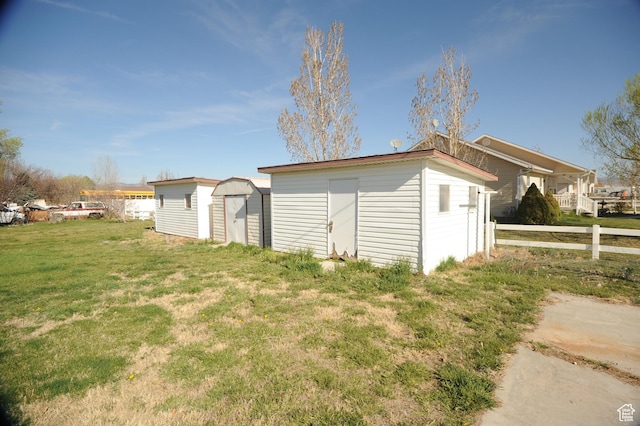 295 E 100 S, Centerfield, UT 84622 - garage featuring a shed and fence