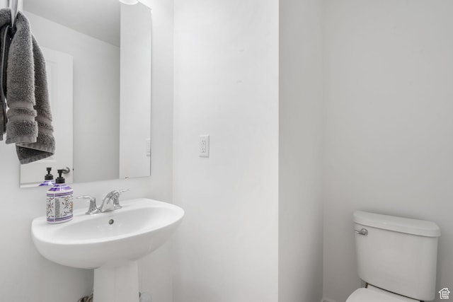 11612 S Watercourse Rd W, South Jordan, UT 84009 - half bath with a sink and toilet