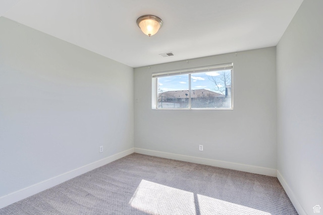 794 N Amethyst St, Layton, UT 84041 - unfurnished room with carpet flooring, baseboards, and visible vents