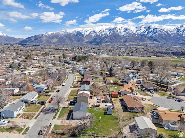 794 N Amethyst St, Layton, UT 84041 - aerial view with a mountain view and a residential view