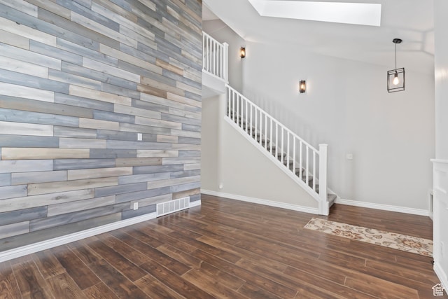 763 S Silver Leaf Dr, Mapleton, UT 84664 - interior space featuring visible vents, stairway, a skylight, wood finished floors, and baseboards