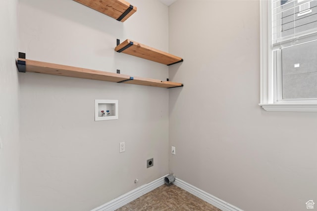 763 S Silver Leaf Dr, Mapleton, UT 84664 - laundry room featuring laundry area, hookup for a washing machine, hookup for an electric dryer, gas dryer hookup, and baseboards
