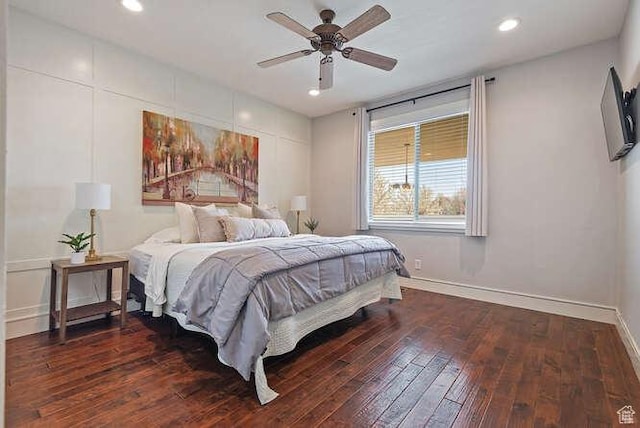 bedroom featuring wood-type flooring, baseboards, recessed lighting, and ceiling fan