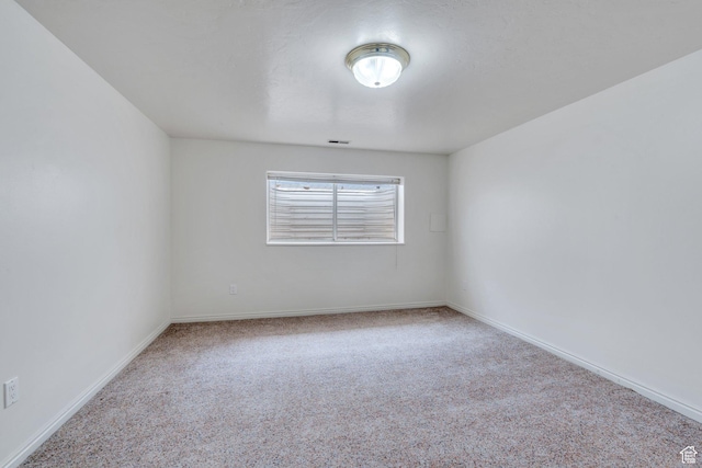 492 W 175 N, Orem, UT 84057 - spare room with carpet floors, baseboards, and visible vents