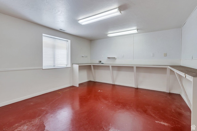 492 W 175 N, Orem, UT 84057 - interior space featuring visible vents, baseboards, and a textured ceiling