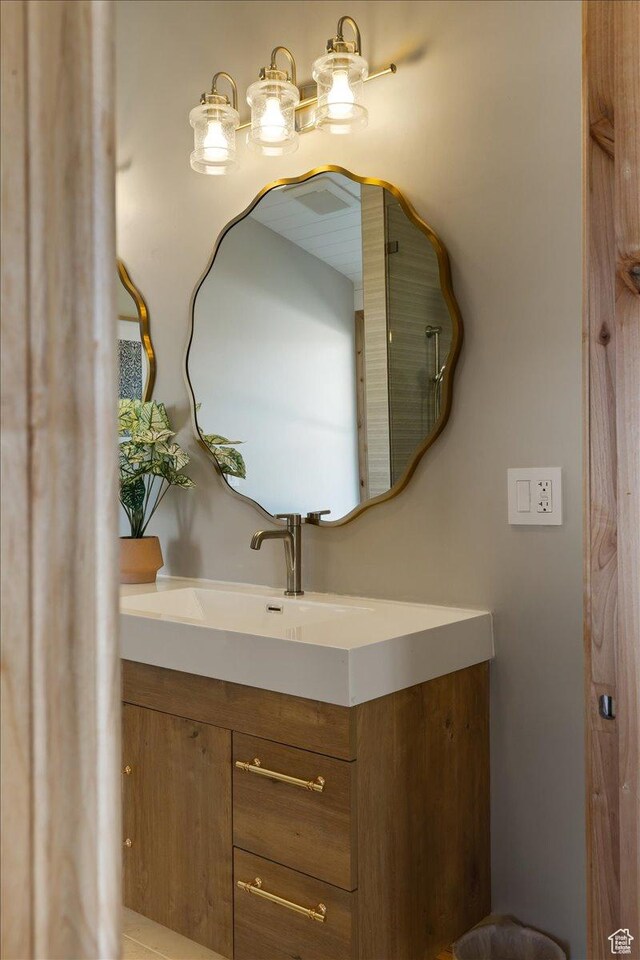 1178 W 13040 S, Riverton, UT 84065 - bathroom with vanity