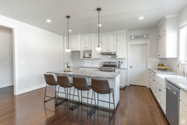 81 E 600 N, Mapleton, UT 84664 - kitchen featuring white cabinets, tasteful backsplash, appliances with stainless steel finishes, and a sink