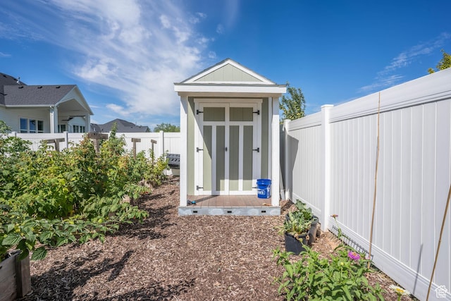 81 E 600 N, Mapleton, UT 84664 - view of shed featuring a fenced backyard