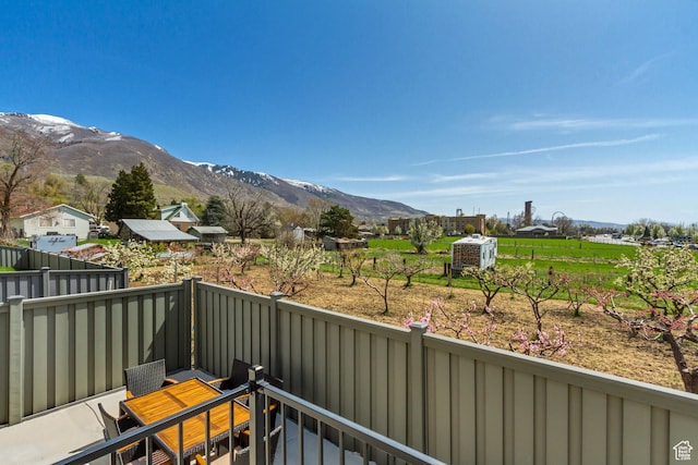 419 W 850 N, Farmington, UT 84025 - balcony featuring a mountain view