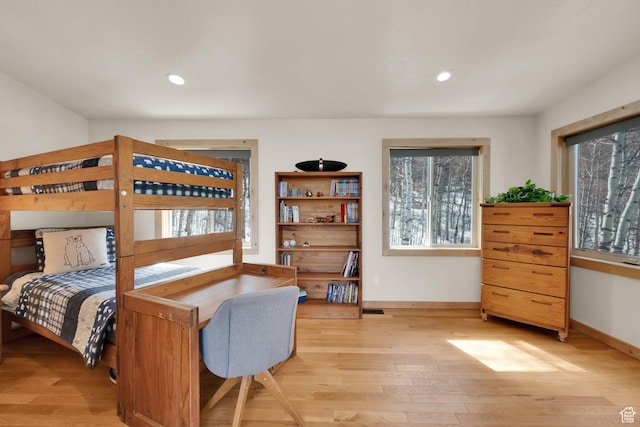 10802 E Green Briar Rd Unit 562, Heber City, UT 84032 - bedroom with light wood-style flooring, baseboards, visible vents, and recessed lighting