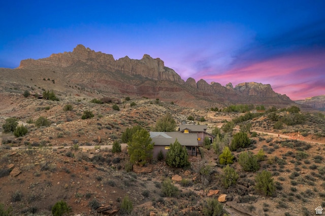 282 Valley View Dr, Springdale, UT 84767 - mountain view