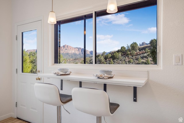 282 Valley View Dr, Springdale, UT 84767 - interior space featuring a wealth of natural light