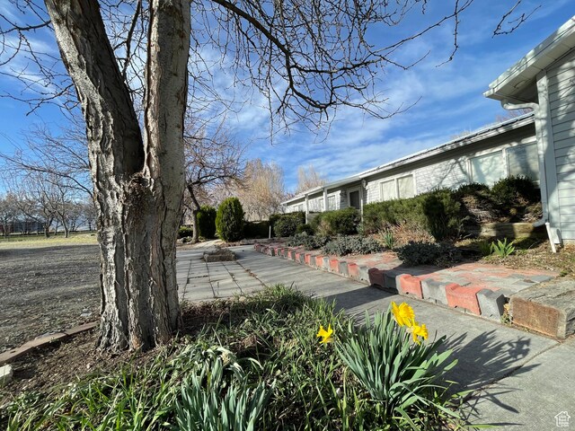 848 N 500 W, Malad City, ID 83252 - view of yard featuring a patio