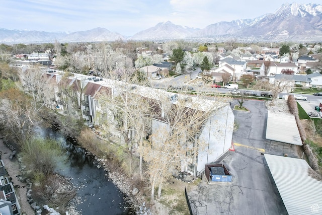 drone / aerial view with a mountain view and a residential view