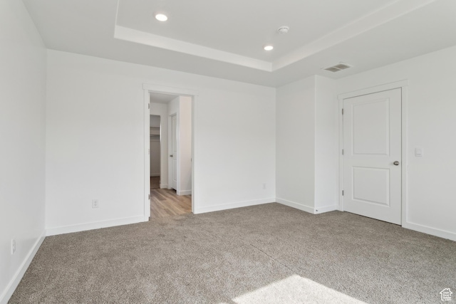 13 N N Maraschino Ln, Grantsville, UT 84029 - unfurnished room featuring baseboards, recessed lighting, carpet flooring, visible vents, and a tray ceiling