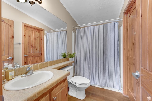 19185 N 11250 E, Mount Pleasant, UT 84647 - full bathroom featuring vanity, ornamental molding, curtained shower, toilet, and wood finished floors