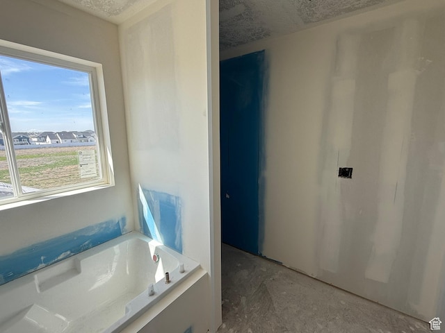 2405 W 3200 N, Farr West, UT 84404 - full bath with a garden tub