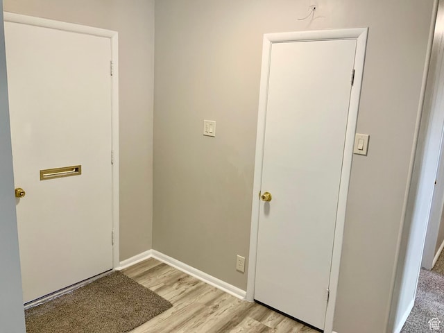165 W 500 N, Richfield, UT 84701 - entrance foyer with light wood-style floors and baseboards