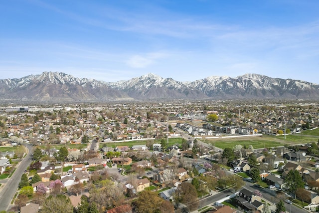 mountain view featuring a residential view