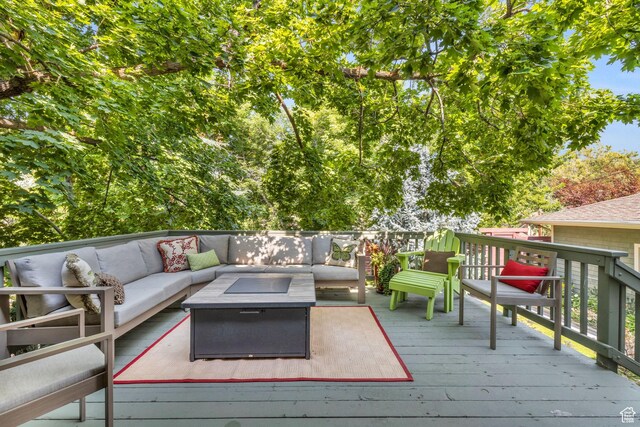 1401 E Sigsbee Ave, Salt Lake City, UT 84103 - wooden terrace featuring outdoor lounge area