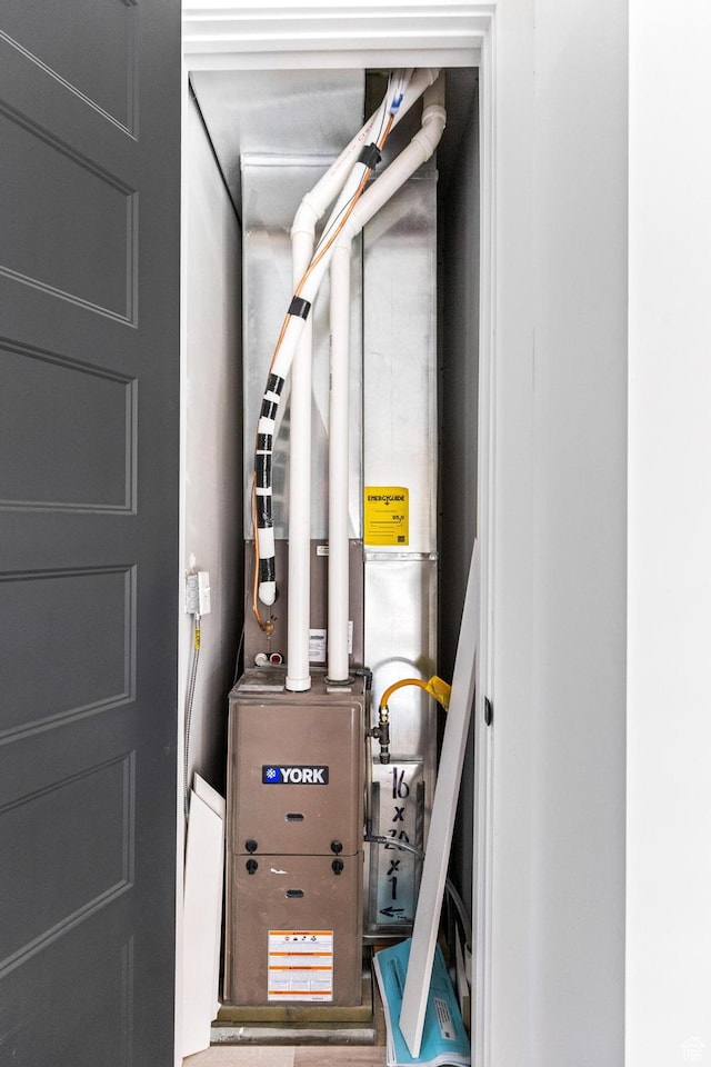 94 S 950 E, Hyde Park, UT 84318 - utility room with heating unit