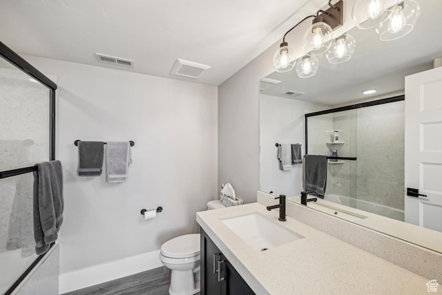11285 N Shoreline Ct, Hideout, UT 84036 - full bath featuring shower / bath combination with glass door, vanity, visible vents, toilet, and wood finished floors