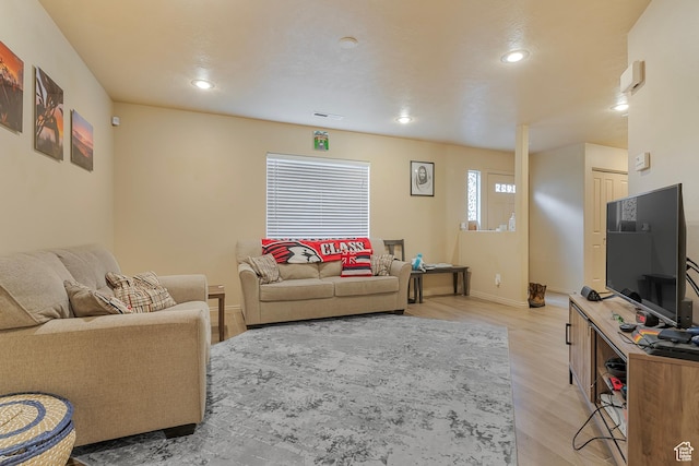 2930 E 450 N Unit F6, St George, UT 84790 - living room featuring recessed lighting, light wood-style floors, visible vents, and baseboards
