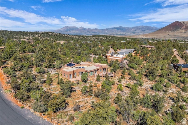 bird's eye view with a mountain view