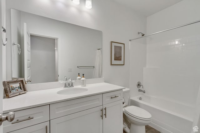 1919 S Sawmill Blvd E, Heber City, UT 84032 - bathroom featuring toilet, vanity, and shower / tub combo with curtain