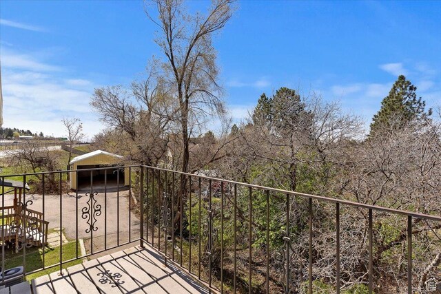 1202 E Mutton Hollow Rd, Kaysville, UT 84037 - view of balcony