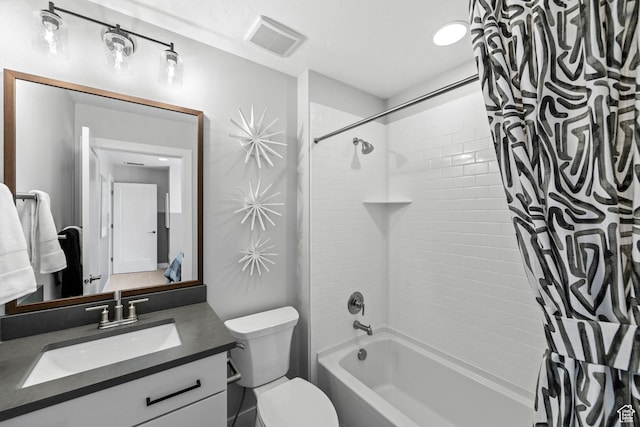 1026 W Chokecherry Dr Unit 135, Mapleton, UT 84664 - bathroom with shower / tub combo with curtain and vanity